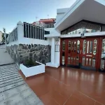 Molton Tenerife 1 * Los Cristianos (Tenerife)