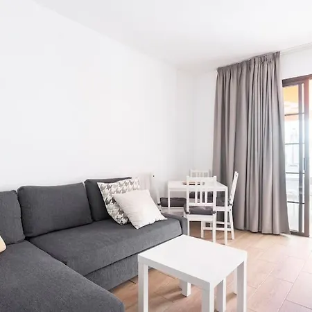 Molton Tenerife 1 * Los Cristianos (Tenerife)