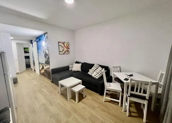 Molton Tenerife 1 لوس كريستيانوس